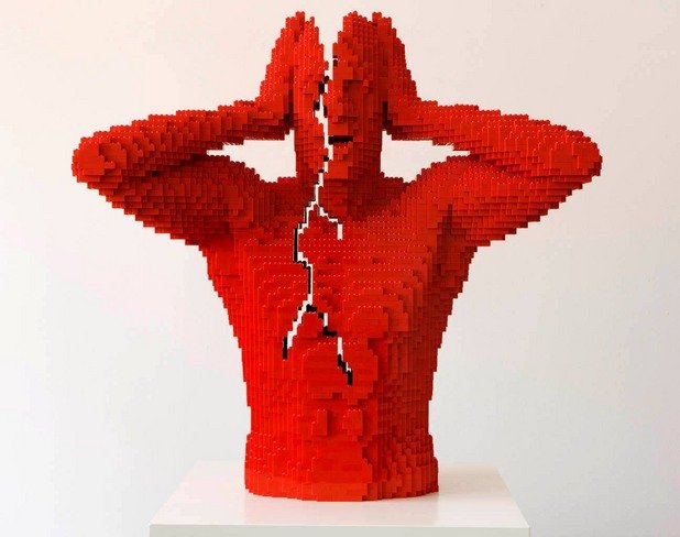 Най-изумителните скулптури от Lego
