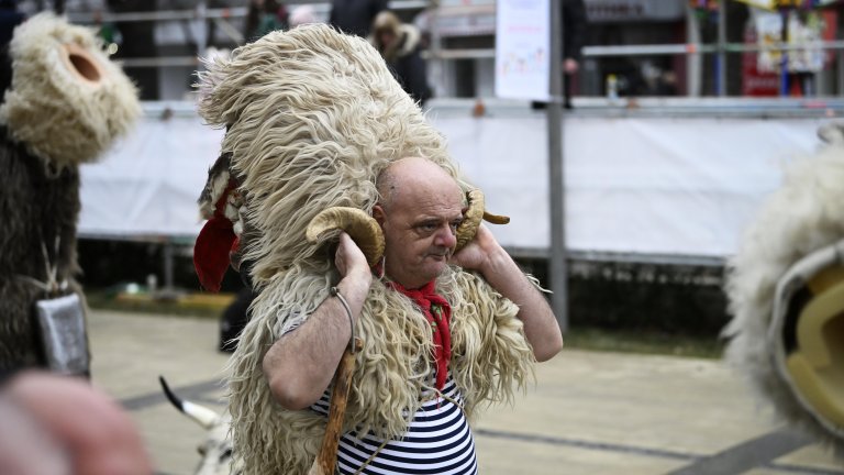 Сурва 2026 в снимки