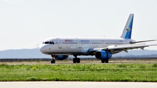Kogalymavia (MetroJet) Airbus A321-231 EI-FBH, Kurumoch International Airport, 22 August 2013