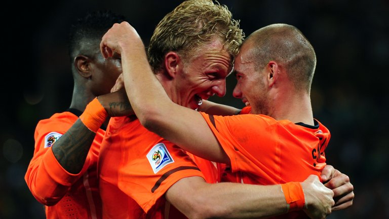 "Заплашват, че ще пратят роднините му в болница": Замесиха бивши холандски национали в схема за наркотици и нелегални залагания