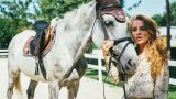 Общуването с конете дава възможност за възстановяване на загубената енергия