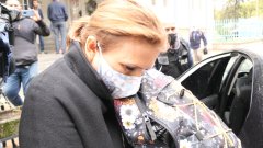 Десислава Николова е обвинена, че е предоставила автомобила на сина си