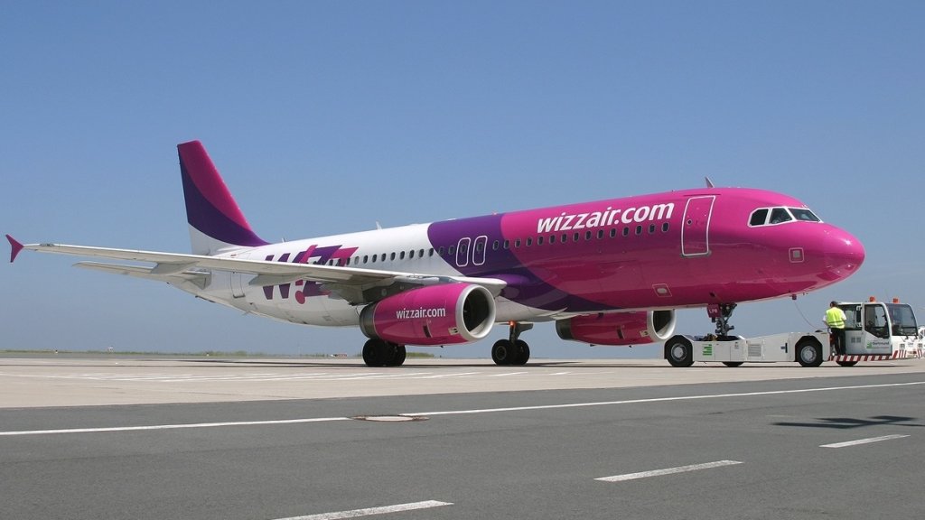 Wizzair_Pusher_1