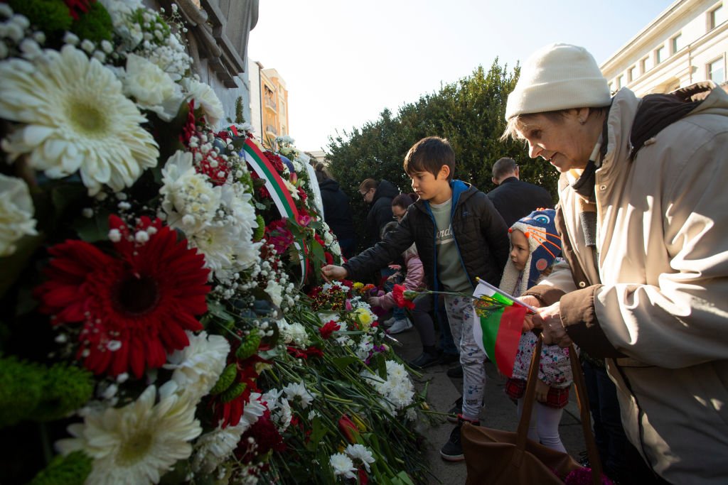 Трети ден обяснявам на децата какво е "бесило". Благодаря, детска градино!