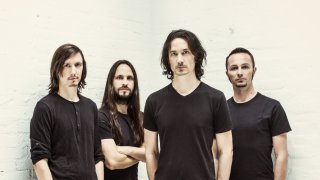 Les machines métalliques françaises qui nous ont séduits à l'ouverture des Jeux Olympiques descendront le 25 juillet