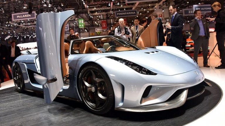 Koenigsegg Regera
От Regera в Koenigsegg очакват сериозни постижения – моделът трябва да доминира на пазара на т.нар „мега автомобили”. Тук динамиката и пистовите характеристики се съчетават с комфорт. Моторът е V8 5-литров с мощност 1100 конски сили, към които се добавят и още 700 конски сили, идващи от три електромотора. В напълно тих електрически режим на движение пробегът е 50 километра.