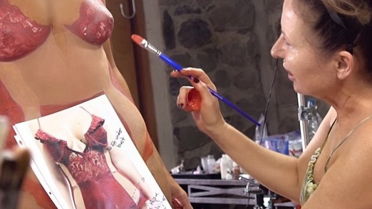 Возняцки: Боядисването отне 15 часа