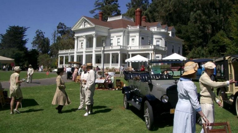 "Великият Гетсби", чиито продажби при публикуването на романа през 1925 г. не тръгват добре, днес продължава да се продава по цял свят в тиражи от по около 400 000 бройки годишно