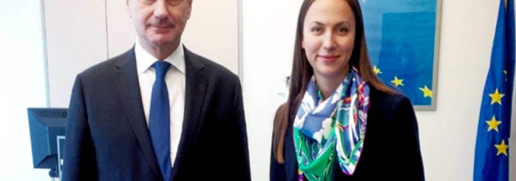 Eva_Paunova_Andrus_Ansip