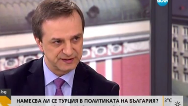 "Затварянето на граници не решава проблема. Важна е охраната" -каза външният министър от служебното правителство Ради Найденов, гост в сутрешния блок на Нова.