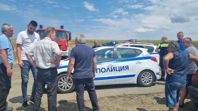 Пожарът в склдовете за оръжия и боеприпаси е овладян вече, но се изчакват 72 часа, преди да започне разследване