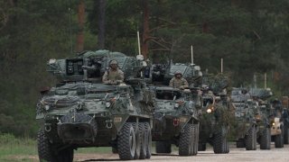 Седмица, след като Вашингтон спря плановете да изпрати около 4000 военни