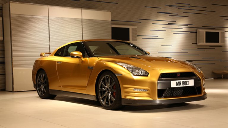 "Златният" GT-R ще бъде продаден на търг, а постъпленията от него са за фондацията на Юсеин Болт