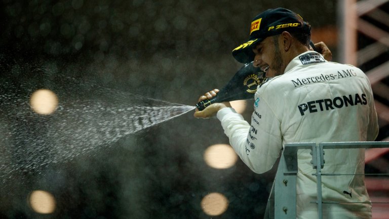 Люис Хамилтън увеличи аванса си в генералното класиране на 28 точки