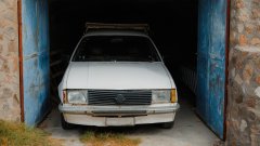 Гръцкото правителство смята да "пенсионира" стари автомобили още догодина