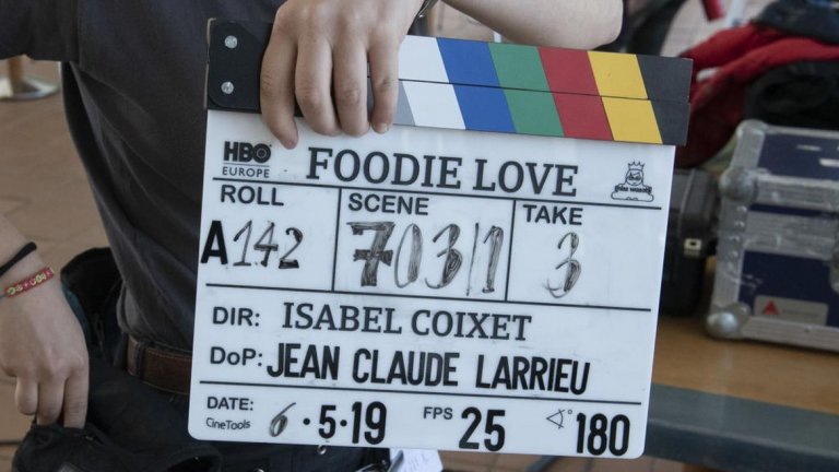 Любов, телевизия, храна