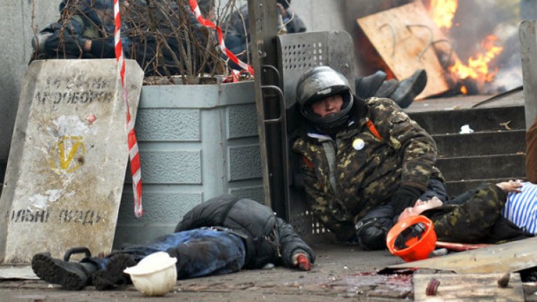 Снайперисти убиваха хора в Киев по време на протестите