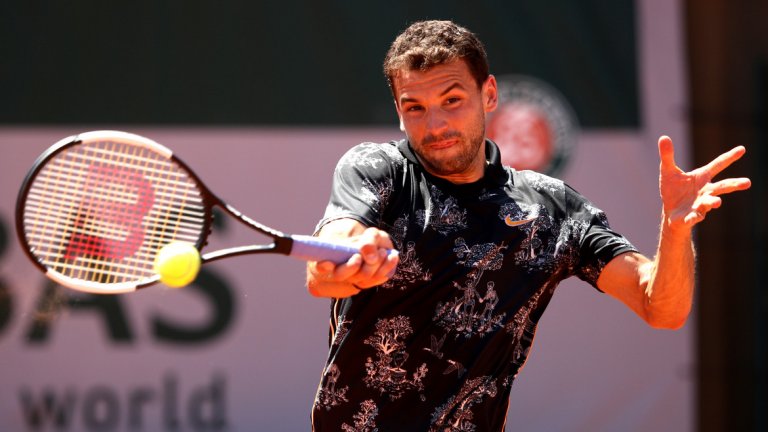 Това беше първи мач на Димитров срещу 18-годишния канадски талант и той приключи в два сета за час и 15 минути. По един пробив в двете части беше достатъчен на канадеца