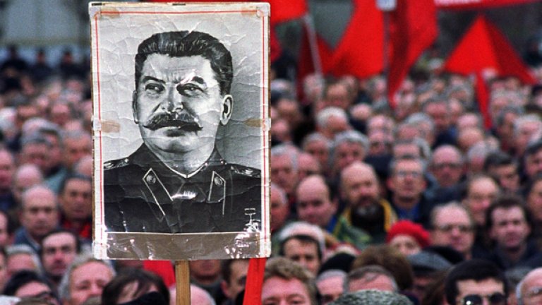 Руснаците не могат да прежалят Сталин