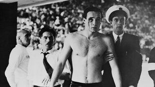 "Псувахме онези от СССР на езика им, а феновете ни ги плюеха": От Унгарското въстание до "Кръвта в басейна"