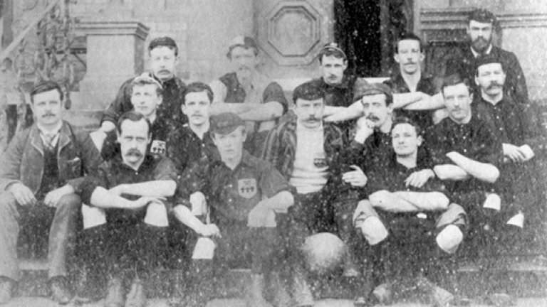 Снимка на отбора на Шефийлд ФК от 1890. По това време клубът вече има история от над 3 десетилетия... Вижте кои са най-старите футболни клубове