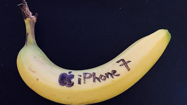 Новият iPhone се огъва, подобно на банан, откриха потребители. Дефектът предизвика множество подигравателни коментари в социалните мрежи