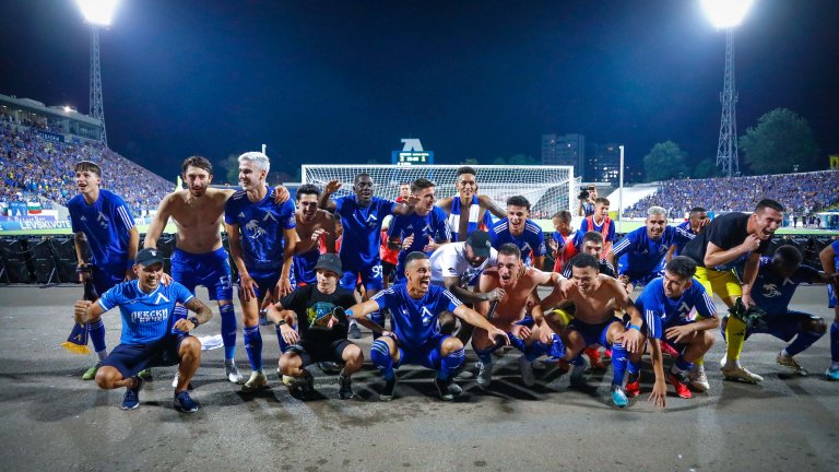 Августовска футболна Коледа. Напук на логиката и черните прогнози