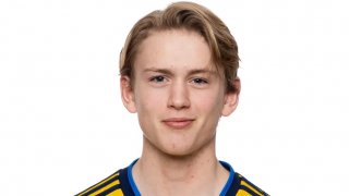 Детето на голям наш актьор игра за Швеция срещу България