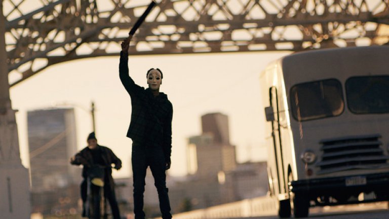 Kакво би станало, ако престъпленията станат законни за 24 часа? Това е темата, която Wattpad предлагат на авторите си, за да се получи крайният продукт - "Чистката: Анархия"