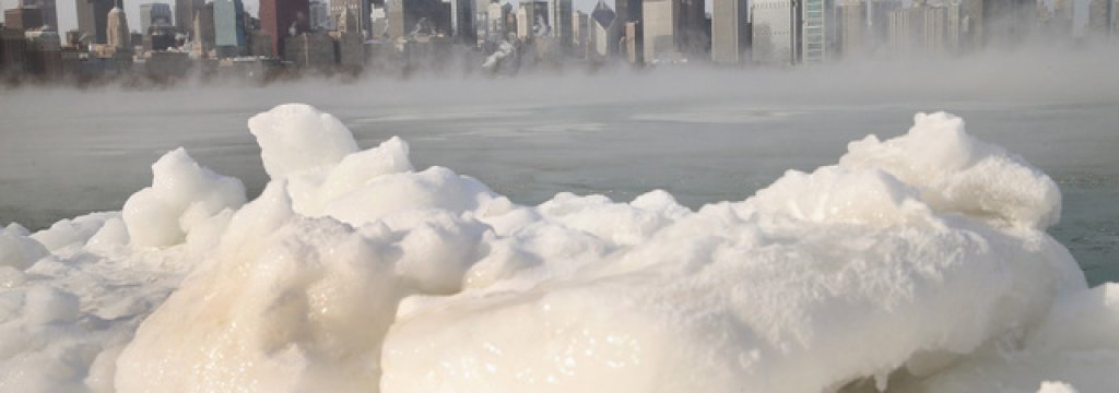 Sub-Zero Temperatures Put Chicago Into Deep Freeze