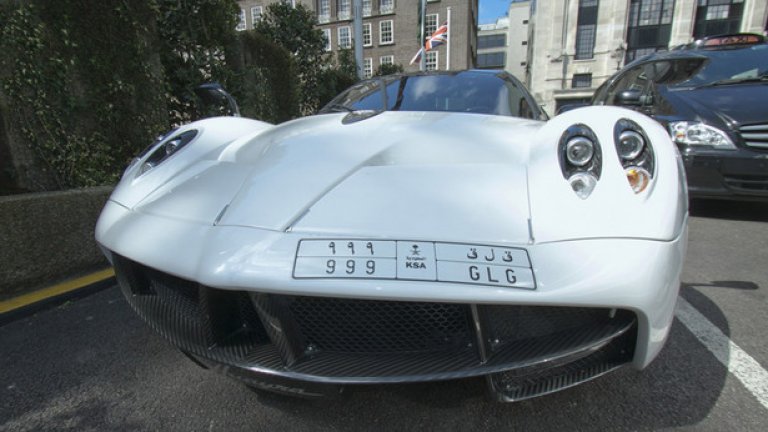Редкият Pagani Huayra с регистрация от Саудитска Арабия