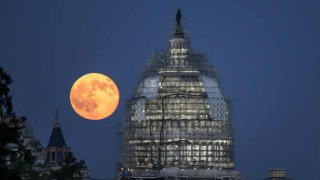 blue-moon-nasa_650x400_71517349607