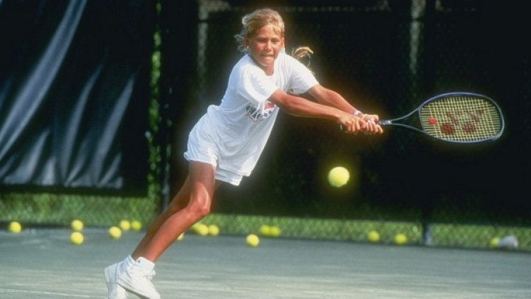 1992 - Увереността, която демонстрира на корта от ранна възраст, е наистина впечатляваща