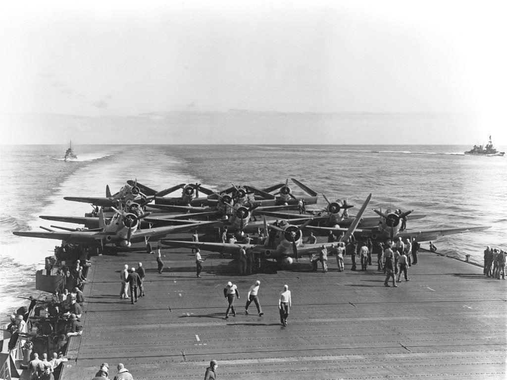 1024px-Douglas_TBD-1_Devastators_of_VT-6_are_spotted_for_launch_aboard_USS_Enterprise_(CV-6)_on_4_June_1942_(80-G-41686)