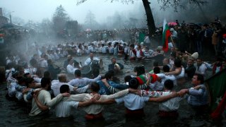 Йордановден е - свършват Мръсните дни