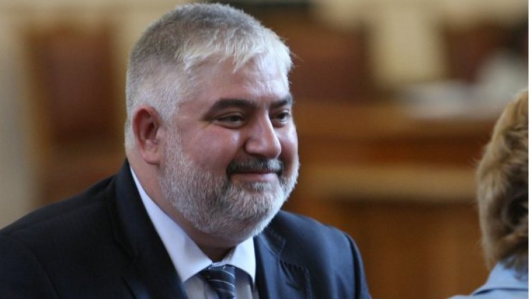 Вътрешната комисия все пак ще свика изслушване за Мирослава