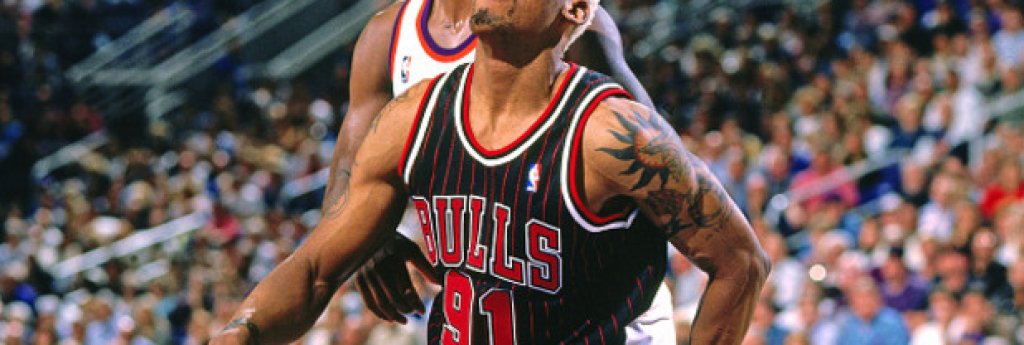 Родман става популярен с баскетболната си кариера. Той печели общо три титли на NBA - две с Detroit Pistons и две с Chicago Bulls. Но името му се задържа в клюкарските хроники най-вече със скандали.