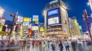 Tokyo_Shibuya_Scramble_Crossing_2018-10-09