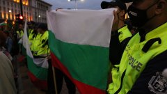 Осем са задържаните на вчерашния протест в София