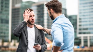 1200-542698534-man-in-problem
