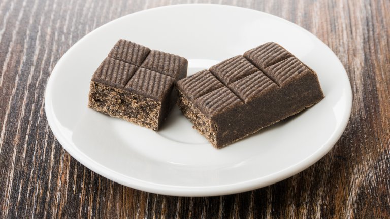 Хематогенът е бил изработен от говежда кръв и е бил достъпен дори и в аптеките