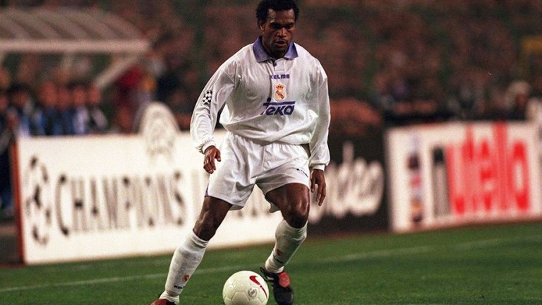 Кой ще е 10-ият? Само 9-има са печелили световната титла и ШЛ в един сезон