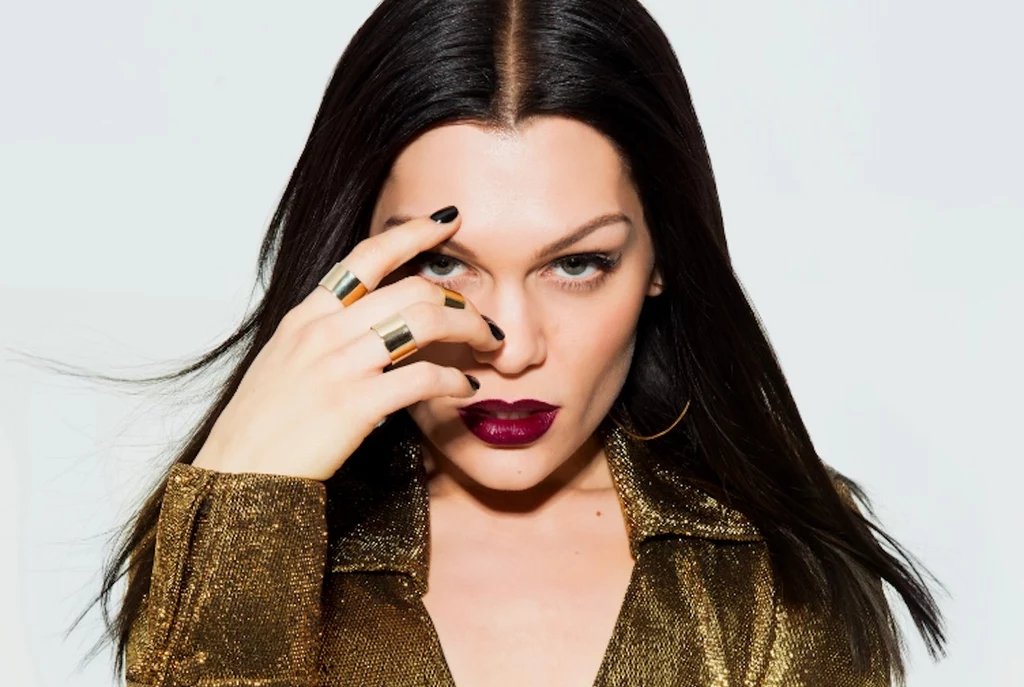 Jessie-J-Perform-MOE-Dubai-Shopping-Festival-2017