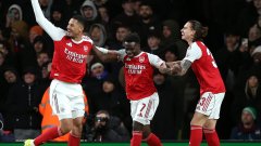 Драма с дузпи осигури голямо дерби в полуфиналите за Карабао къп