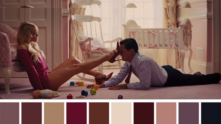 Звездата на Марго Роби изгря във "Вълкът от Уолстрийт". Преди това тя не е участвала в никакви големи продукции и признава, че за да тушира напрежението от работата си рамо до рамо с професионалисти от ранга на Лео ди Каприо често си е пийвала текила преди снимки.