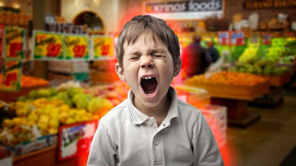 boy-screaming-supermarket