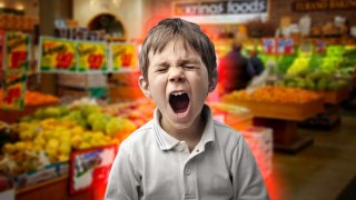 boy-screaming-supermarket