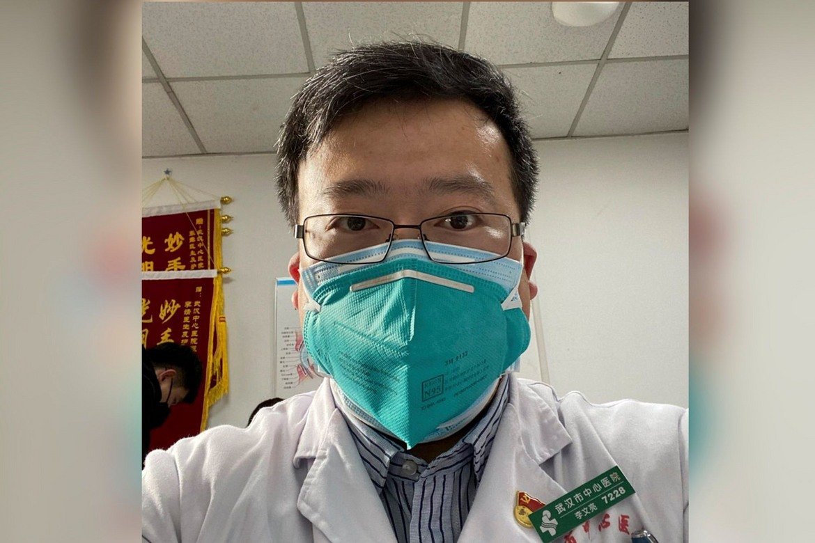 Д-р Ли Уенлианг, още докато е здрав. 