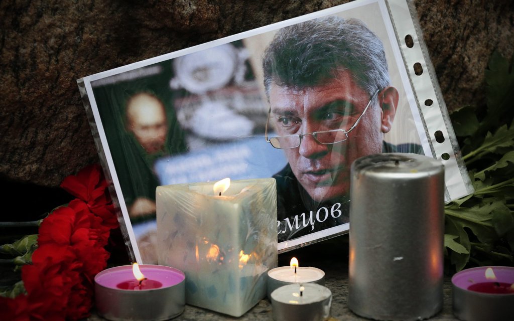 The action to memory of Boris Nemtsov in St. Petersburg.