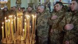 Междувременно президентът Зеленски наложи санкции срещу 117 руски популярни лица